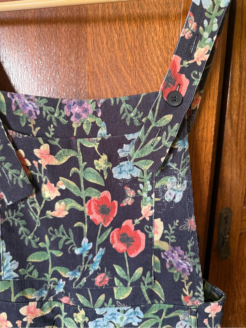 Cider Floral Print Black floral overalls - Picture 2 of 4